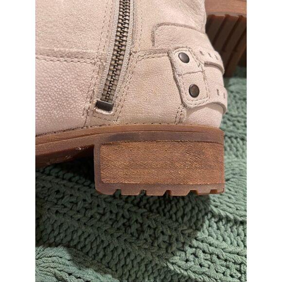 UGG Orion Moto Ankle Suede boots Light Beige Sz 11 - Picture 7 of 16